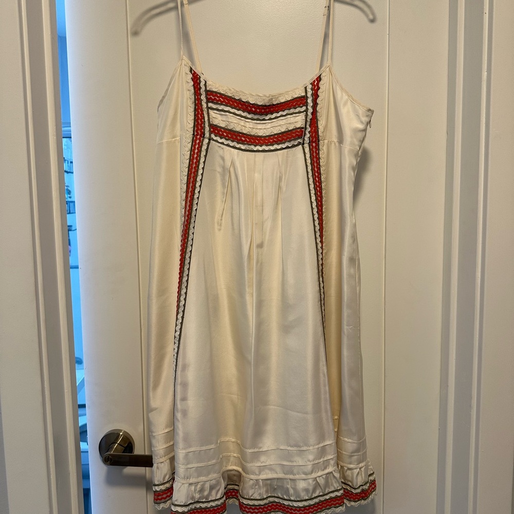 BCBG White/Cream Dress with Red Accents